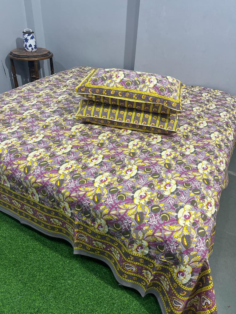 ArtbyKAMASK king size bed sheet,green, pink blue and many colors hand-block print on organic cotton, with classic Bagru patterns.