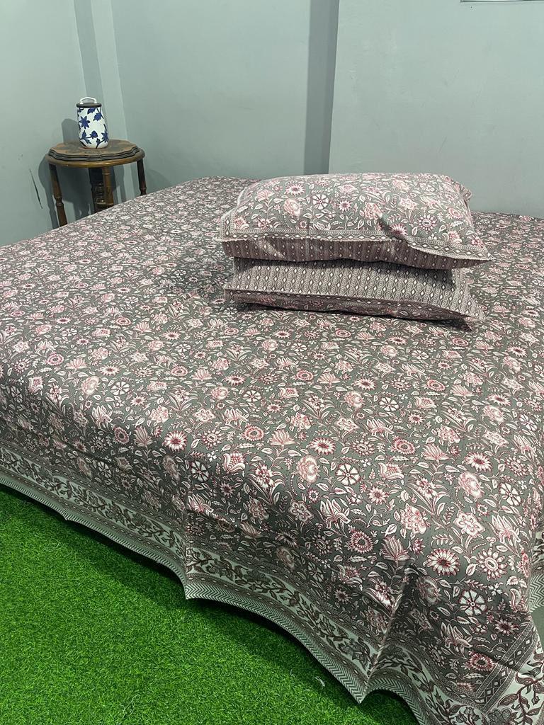 ArtbyKAMASK 100% Organic Cotton Hand Block Printed Double Bed Sheet I 210 TC Double Bed Sheet in King Size I Size - 108 X 108 Inches 274 x 274 cms) I 1 Bedsheet and 2 Pillow Covers I Vaidehi Pink & Maroon + 2 Color Variants