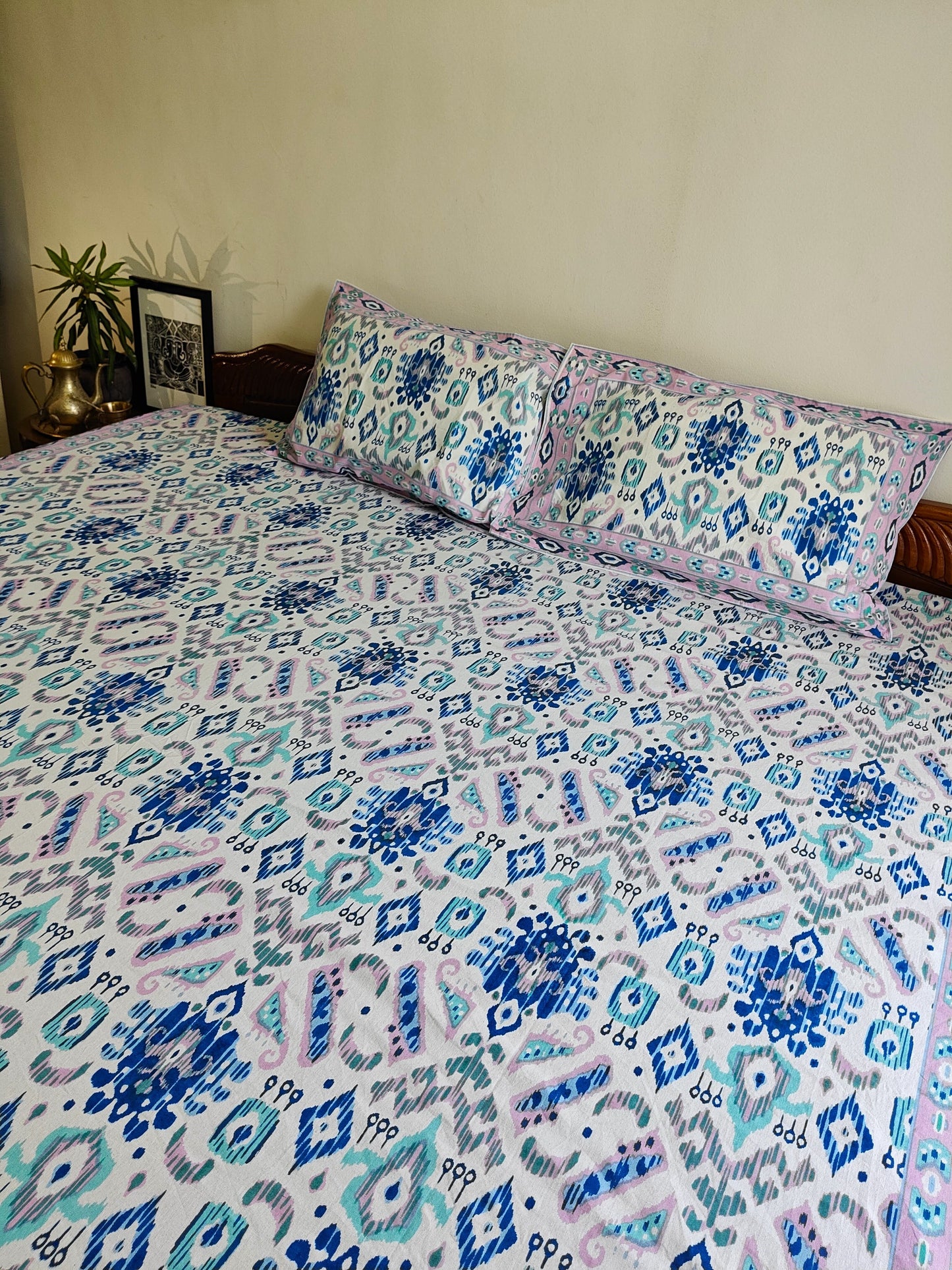 ArtbyKAMASK 100% Organic Cotton Hand Block Printed Double Bed Sheet I 210 TC Double Bed Sheet in Queen Size I Size - 90 X 108 Inches (228 x 274 cms) I 1 Bedsheet and 2 Pillow Covers I Ikat Blue & White + 2 colors
