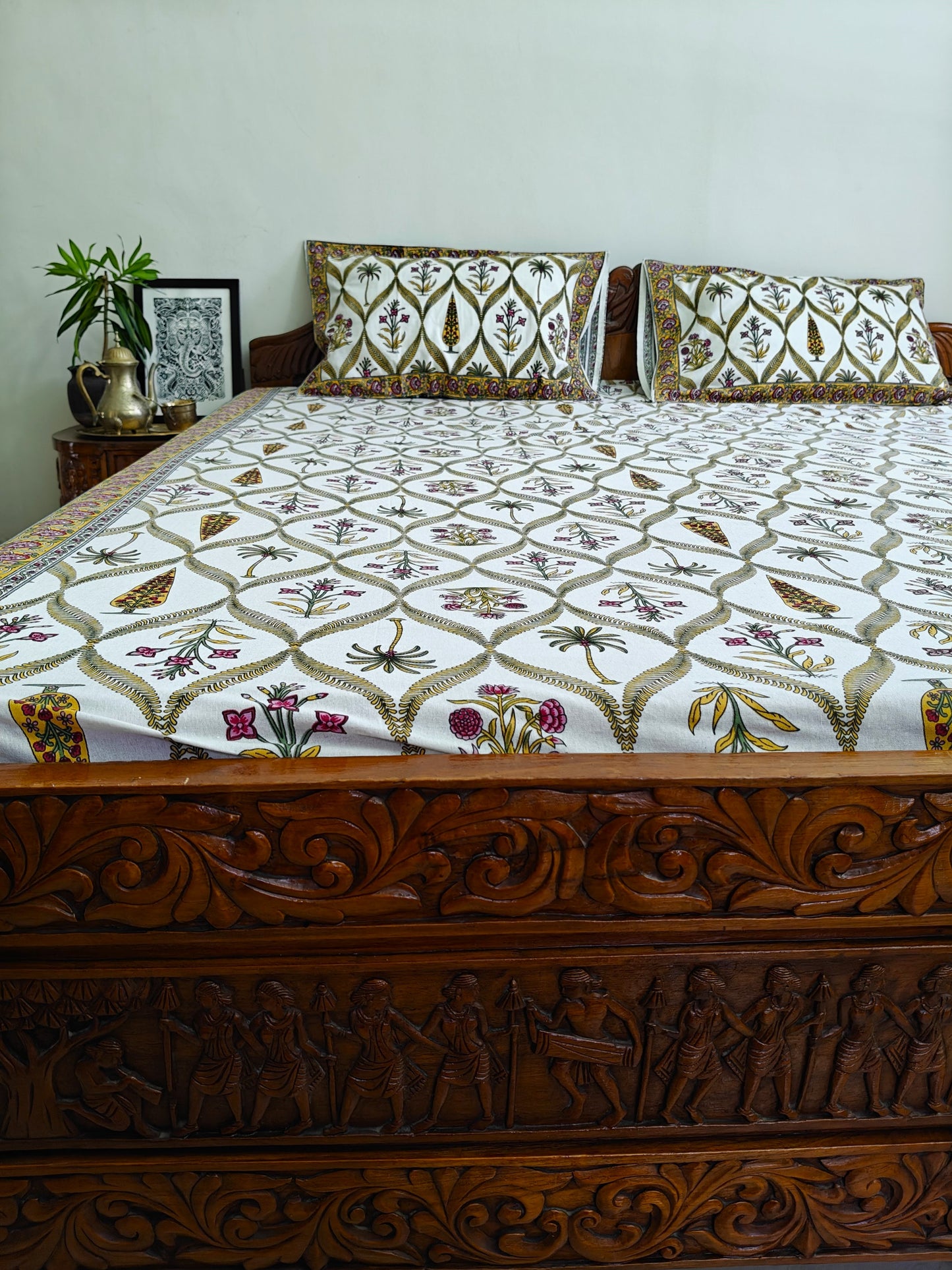 ArtbyKAMASK 100% Organic Cotton Hand Block Printed Double Bed Sheet - 210 TC Double Bed Sheet in King Size - Size - 90 X 108 Inches 228 x 274 cms) - 1 Bedsheet and 2 Pillow Covers - Gauri Yellow + 2 Variants