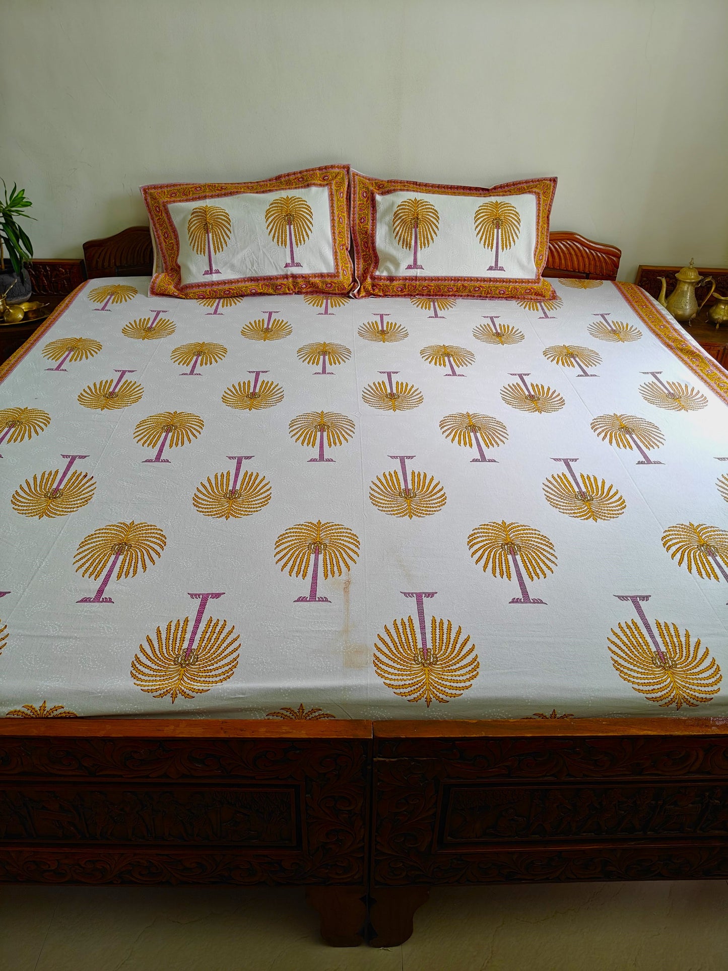 ArtbyKAMASK 100% Organic Cotton Hand Block Printed Double Bed Sheet - 210 TC Double Bed Sheet in Queen Size - Size - 90 X 108 Inches (228 x 274 cms) - 1 Bedsheet and 2 Pillow Covers - Kamala Yellow + 2 Variants