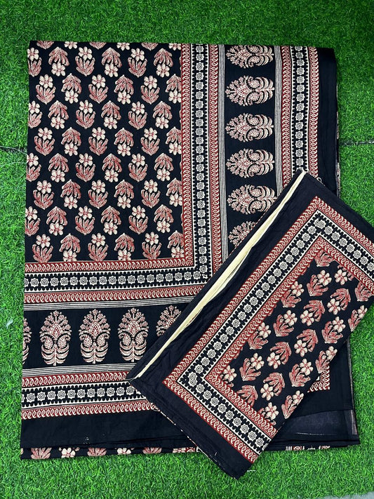 ArtbyKAMASK 100% Organic Cotton Hand Block Printed Double Bed Sheet - 210 TC Double Bed Sheet in Queen Size - Size - 90 X 108 Inches (228 x 274 cms) - 1 Bedsheet and 2 Pillow Covers - Bindra Black & Red