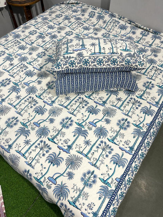 Hand-block printed organic cotton bed sheet, queen size, with traditional Bagru design by ArtbyKAMASK.