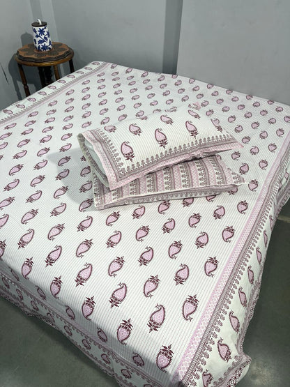 ArtbyKAMASK 100% Organic Cotton Hand Block Printed Double Bed Sheet I 210 TC Double Bed Sheet in Queen Size I Size - 90 X 108 Inches (228 x 274 cms) I 1 Bedsheet and 2 Pillow Covers I Sheetal Blue & White